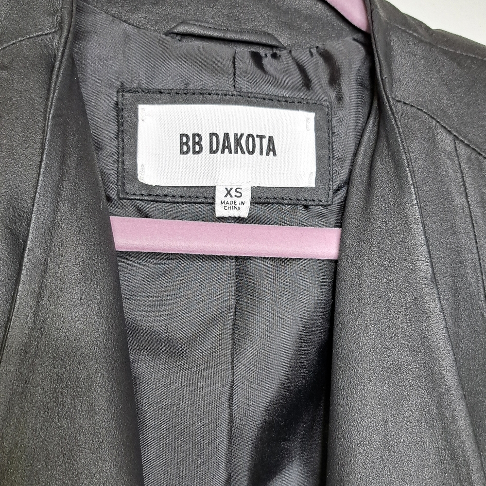 B.B Dakota Women's Brycon Black Leather Open Front Drape Jacket Size XS NWOT - Picture 7 of 16